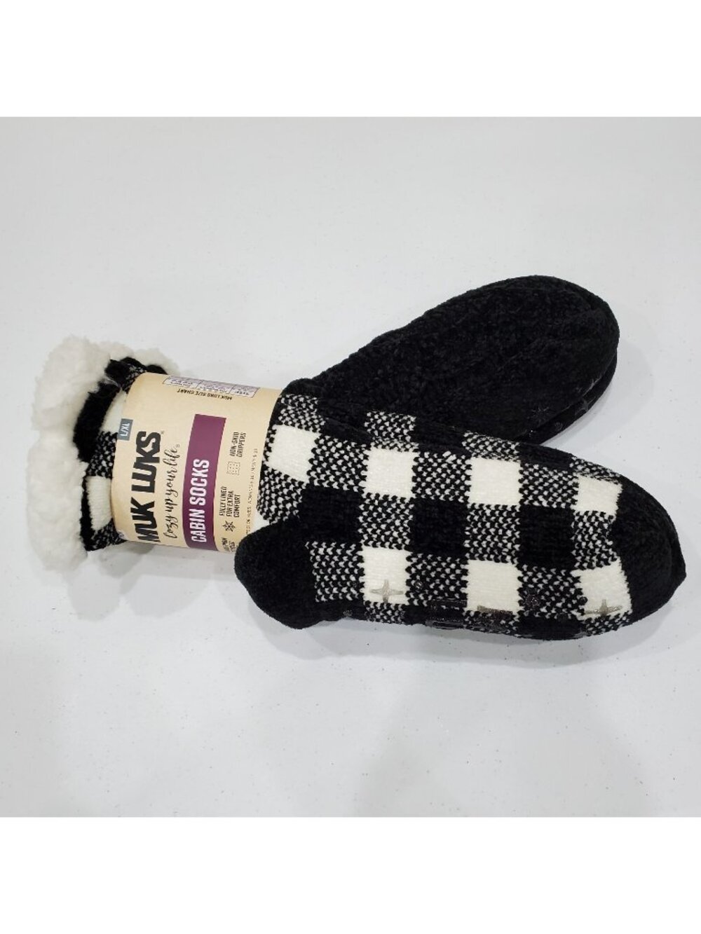 Muk Luks Womens Cabin Socks Size L XL 2 Pairs Black Plaid and Solid Grippers